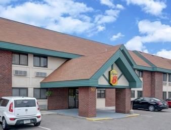 Super 8 By Wyndham St. Cloud Motel Bagian luar foto